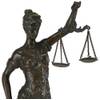 Justitia von Luxus Pur UG